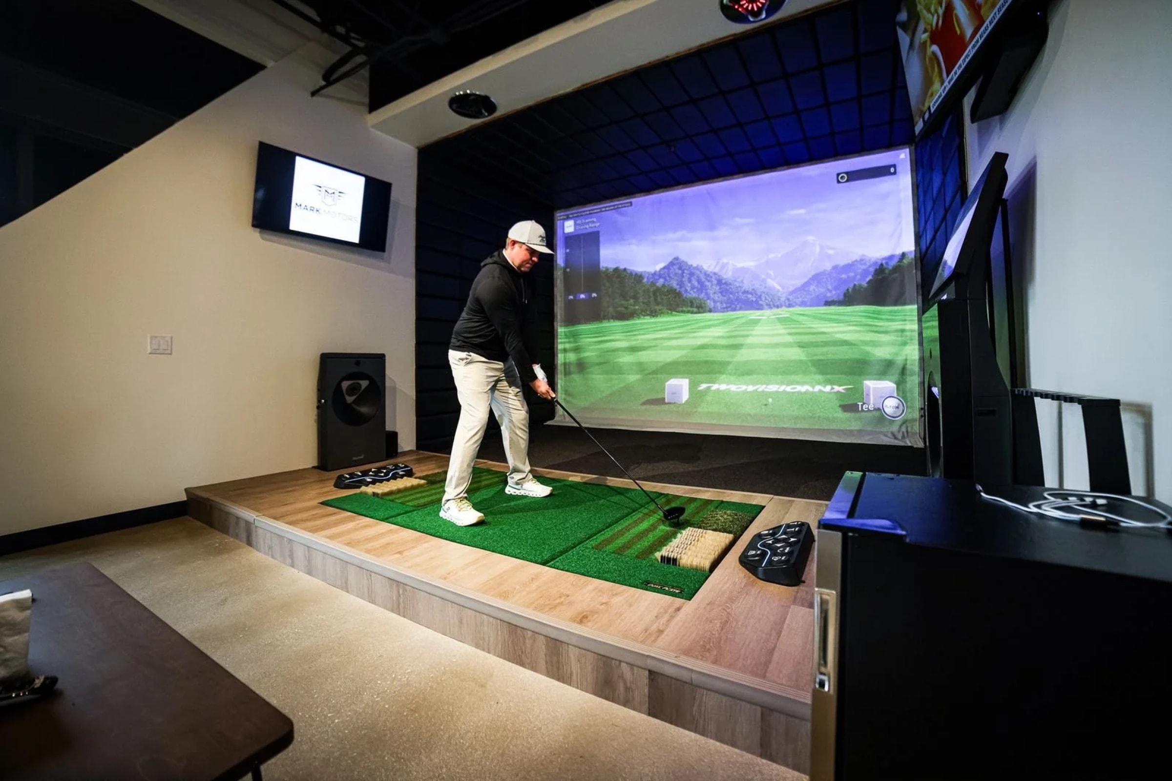 Inside Inside Nine, Boerne, TX